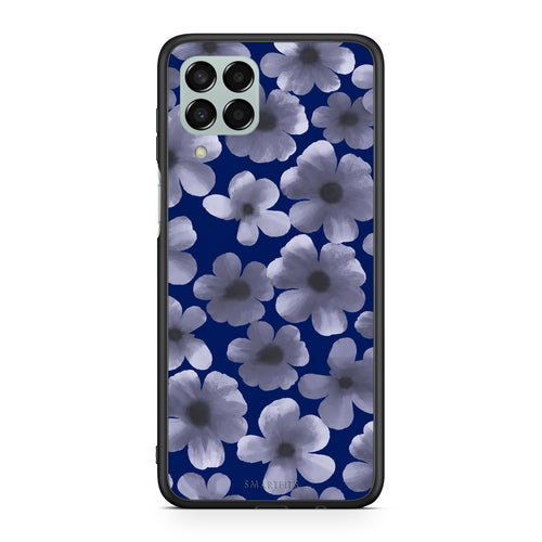 Θήκη Samsung Galaxy M33 Pale Blue Flowers on Navy από τη Smartfits με σχέδιο στο πίσω μέρος και μαύρο περίβλημα | Samsung Galaxy M33 Pale Blue Flowers on Navy case with colorful back and black bezels