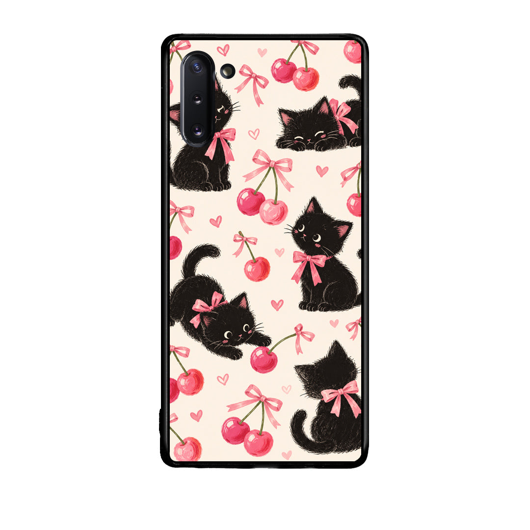 Θήκη Samsung Galaxy Note 10 Black Kittens and Cherries on Cream από τη Smartfits με σχέδιο στο πίσω μέρος και μαύρο περίβλημα | Samsung Galaxy Note 10 Black Kittens and Cherries on Cream case with colorful back and black bezels