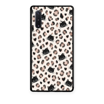 Θήκη Samsung Galaxy Note 10+ Leopard Spots and Black Cats on Cream από τη Smartfits με σχέδιο στο πίσω μέρος και μαύρο περίβλημα | Samsung Galaxy Note 10+ Leopard Spots and Black Cats on Cream case with colorful back and black bezels