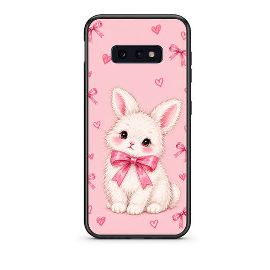 Θήκη Samsung Galaxy S10e White Bunny and Pink Bows από τη Smartfits με σχέδιο στο πίσω μέρος και μαύρο περίβλημα | Samsung Galaxy S10e White Bunny and Pink Bows case with colorful back and black bezels