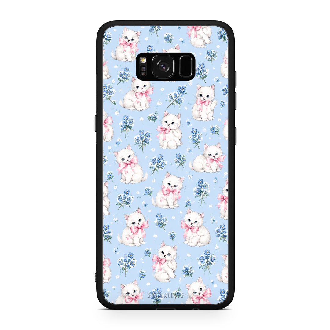 Θήκη Samsung Galaxy S8+ White Kittens and Blue Flowers Small από τη Smartfits με σχέδιο στο πίσω μέρος και μαύρο περίβλημα | Samsung Galaxy S8+ White Kittens and Blue Flowers Small case with colorful back and black bezels