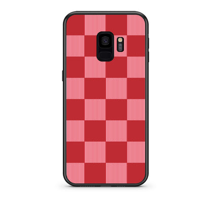 Θήκη Samsung Galaxy S9 Red and Pink Striped Checks από τη Smartfits με σχέδιο στο πίσω μέρος και μαύρο περίβλημα | Samsung Galaxy S9 Red and Pink Striped Checks case with colorful back and black bezels