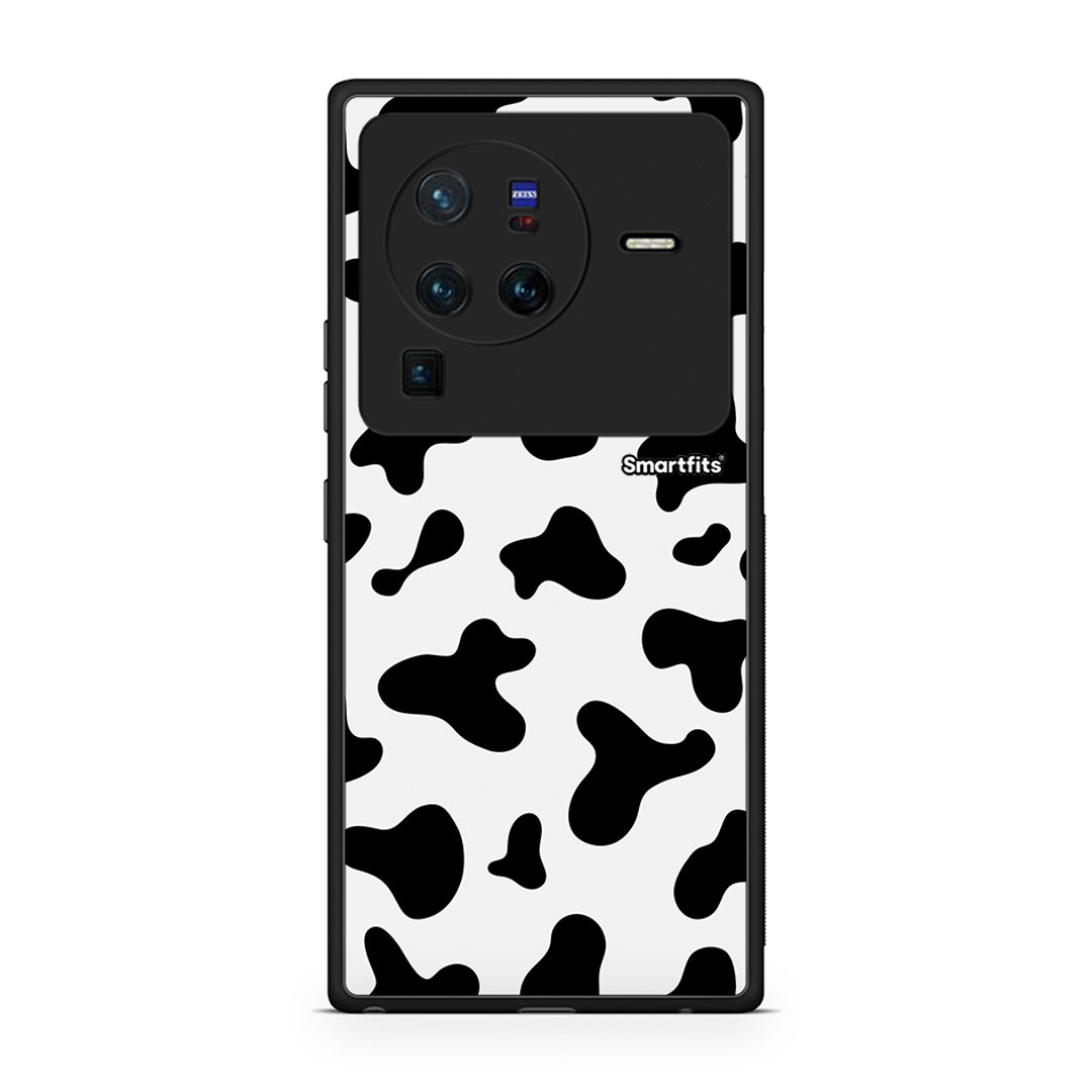 Vivo X80 Pro 5G Cow Print θήκη από τη Smartfits με σχέδιο στο πίσω μέρος και μαύρο περίβλημα | Smartphone case with colorful back and black bezels by Smartfits