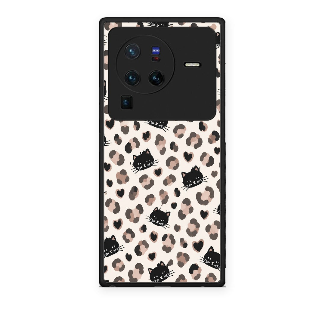 Θήκη Vivo X80 Pro 5G Leopard Spots and Black Cats on Cream από τη Smartfits με σχέδιο στο πίσω μέρος και μαύρο περίβλημα | Vivo X80 Pro 5G Leopard Spots and Black Cats on Cream case with colorful back and black bezels