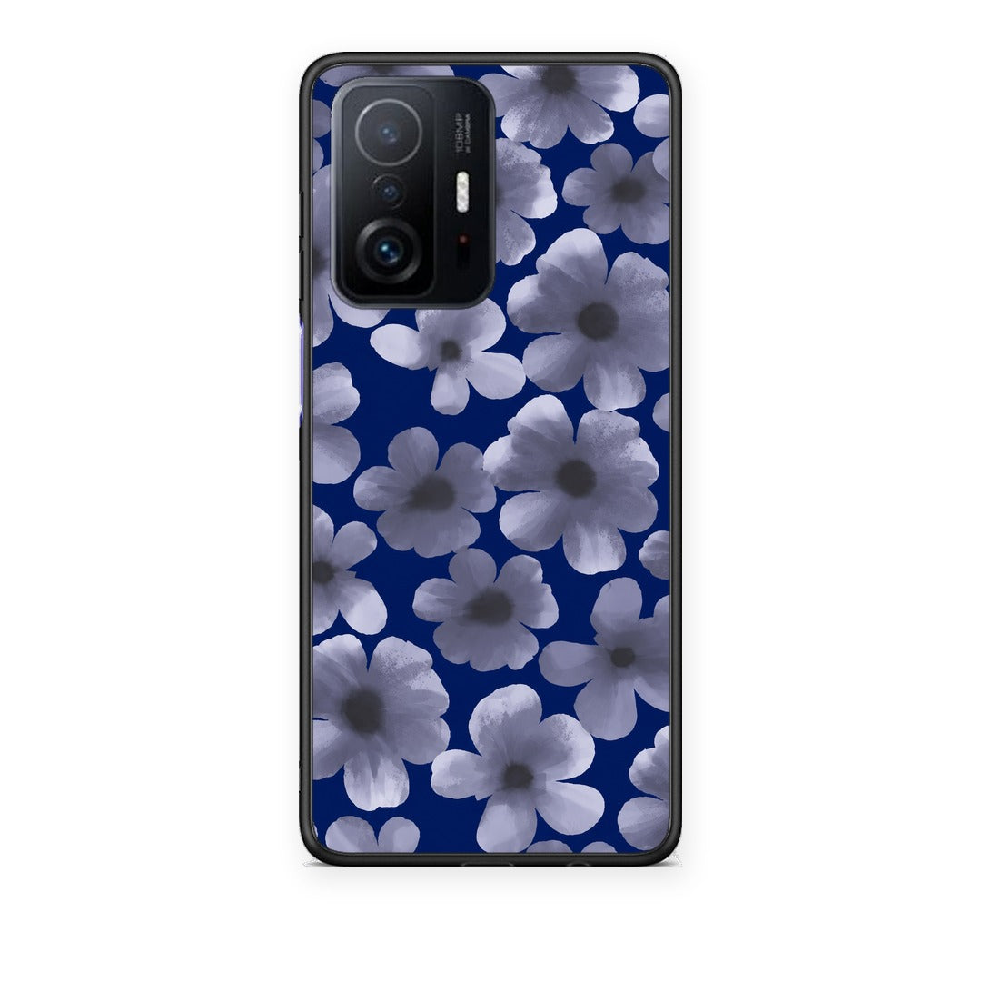 Θήκη Xiaomi 11T / 11T Pro Pale Blue Flowers on Navy από τη Smartfits με σχέδιο στο πίσω μέρος και μαύρο περίβλημα | Xiaomi 11T / 11T Pro Pale Blue Flowers on Navy case with colorful back and black bezels