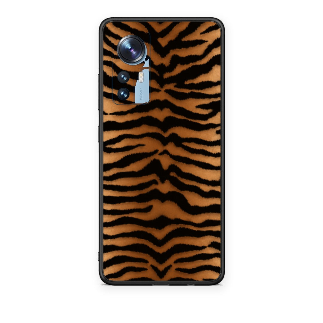 Θήκη Xiaomi 12 / 12X 5G Tiger Print Orange and Black από τη Smartfits με σχέδιο στο πίσω μέρος και μαύρο περίβλημα | Xiaomi 12 / 12X 5G Tiger Print Orange and Black case with colorful back and black bezels