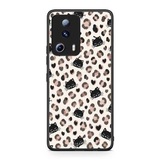 Θήκη Xiaomi 13 Lite 5G Leopard Spots and Black Cats on Cream από τη Smartfits με σχέδιο στο πίσω μέρος και μαύρο περίβλημα | Xiaomi 13 Lite 5G Leopard Spots and Black Cats on Cream case with colorful back and black bezels