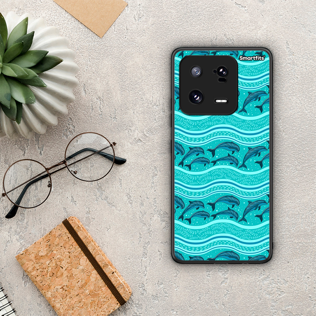 Θήκη Xiaomi 13 Pro Swimming Dolphins από τη Smartfits με σχέδιο στο πίσω μέρος και μαύρο περίβλημα | Xiaomi 13 Pro Swimming Dolphins Case with Colorful Back and Black Bezels