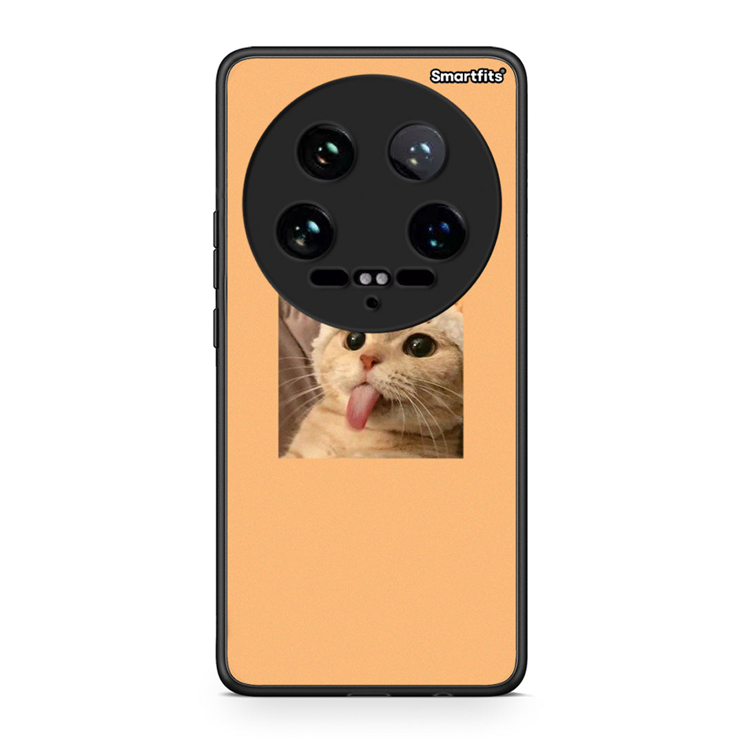 Xiaomi 14 Ultra Cat Tongue θήκη από τη Smartfits με σχέδιο στο πίσω μέρος και μαύρο περίβλημα | Smartphone case with colorful back and black bezels by Smartfits