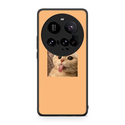 Xiaomi 15 Ultra 5G Cat Tongue θήκη από τη Smartfits με σχέδιο στο πίσω μέρος και μαύρο περίβλημα | Smartphone case with colorful back and black bezels by Smartfits