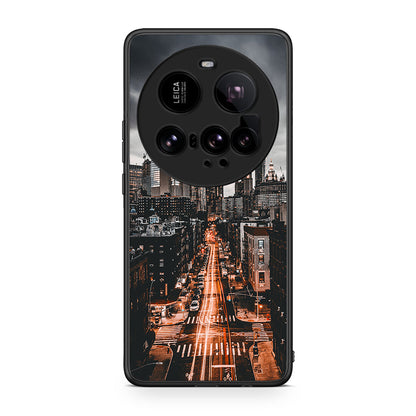 Xiaomi 15 Ultra 5G City Lights θήκη από τη Smartfits με σχέδιο στο πίσω μέρος και μαύρο περίβλημα | Smartphone case with colorful back and black bezels by Smartfits