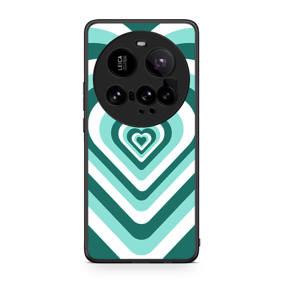 Xiaomi 15 Ultra 5G Green Hearts θήκη από τη Smartfits με σχέδιο στο πίσω μέρος και μαύρο περίβλημα | Smartphone case with colorful back and black bezels by Smartfits