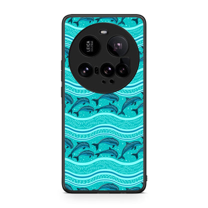 Xiaomi 15 Ultra 5G Swimming Dolphins θήκη από τη Smartfits με σχέδιο στο πίσω μέρος και μαύρο περίβλημα | Smartphone case with colorful back and black bezels by Smartfits
