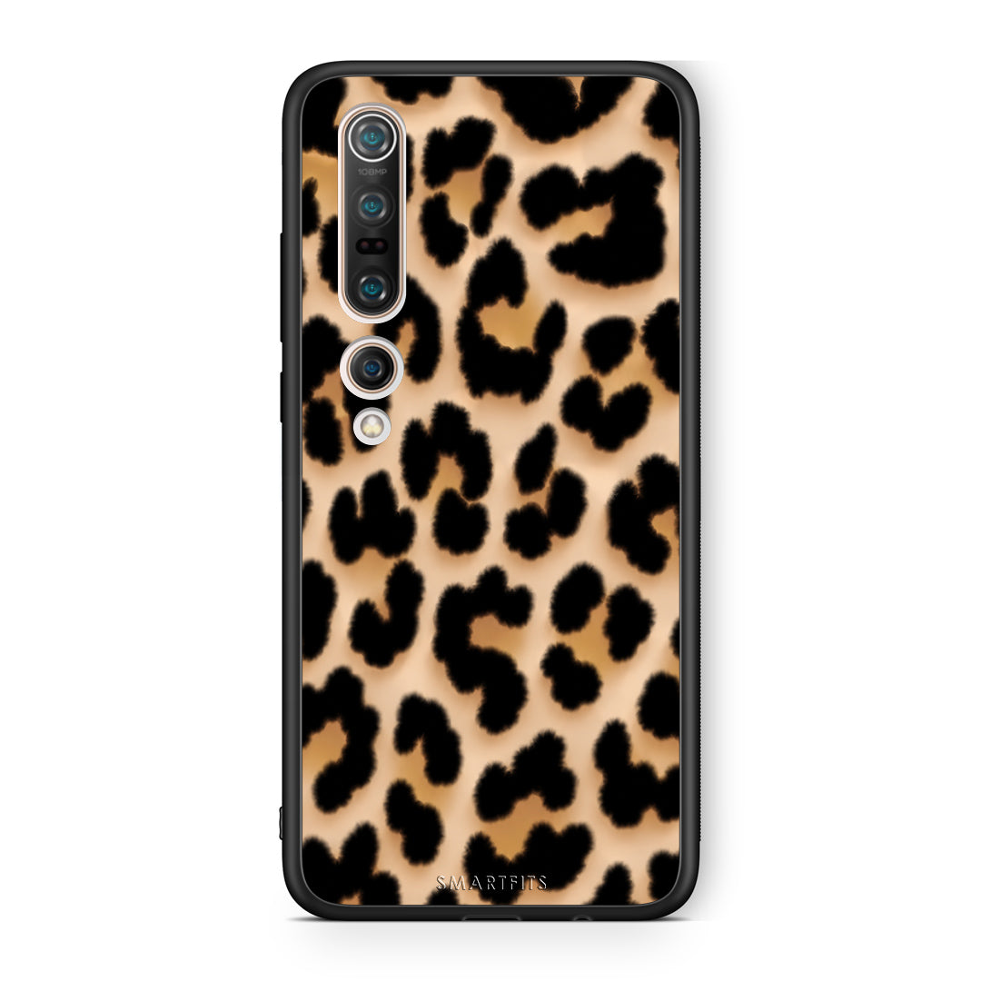Θήκη Xiaomi Mi 10 Leopard Print Tan Large από τη Smartfits με σχέδιο στο πίσω μέρος και μαύρο περίβλημα | Xiaomi Mi 10 Leopard Print Tan Large case with colorful back and black bezels