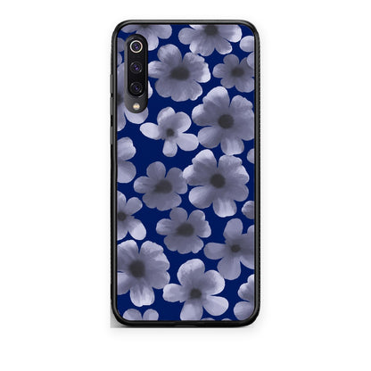 Θήκη Xiaomi Mi 9 Pale Blue Flowers on Navy από τη Smartfits με σχέδιο στο πίσω μέρος και μαύρο περίβλημα | Xiaomi Mi 9 Pale Blue Flowers on Navy case with colorful back and black bezels