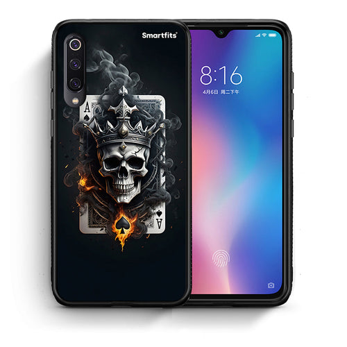 Θήκη Xiaomi Mi 9 Skull King Ace από τη Smartfits με σχέδιο στο πίσω μέρος και μαύρο περίβλημα | Xiaomi Mi 9 Skull King Ace case with colorful back and black bezels