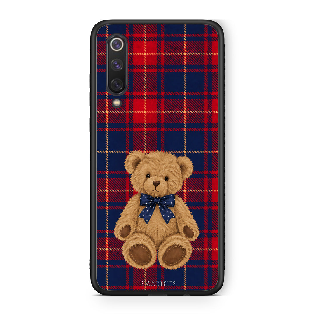 Θήκη Xiaomi Mi 9 SE Teddy Bear on Red and Navy Tartan από τη Smartfits με σχέδιο στο πίσω μέρος και μαύρο περίβλημα | Xiaomi Mi 9 SE Teddy Bear on Red and Navy Tartan case with colorful back and black bezels