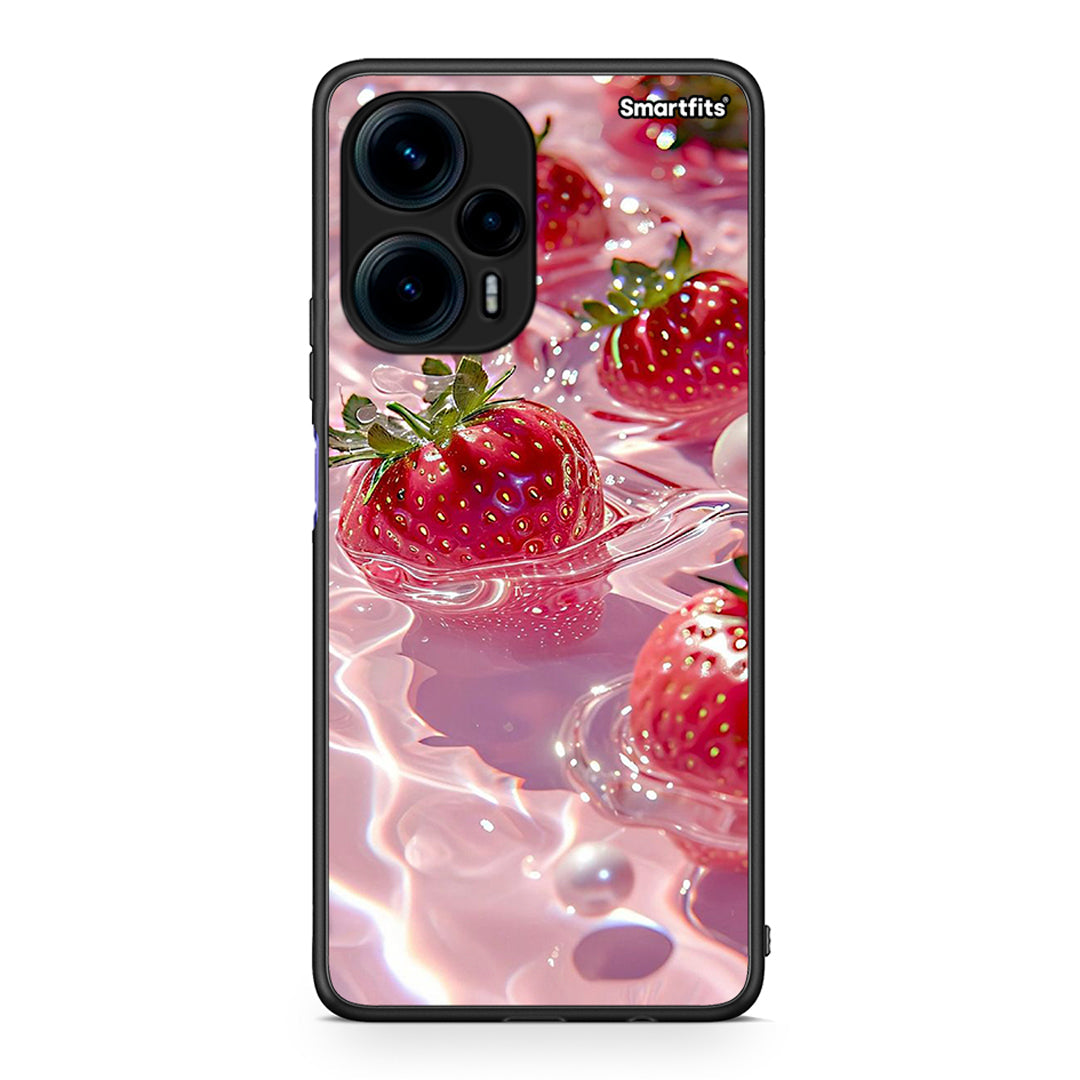 Θήκη Xiaomi Poco F5 5G Juicy Strawberries από τη Smartfits με σχέδιο στο πίσω μέρος και μαύρο περίβλημα | Xiaomi Poco F5 5G Juicy Strawberries Case with Colorful Back and Black Bezels
