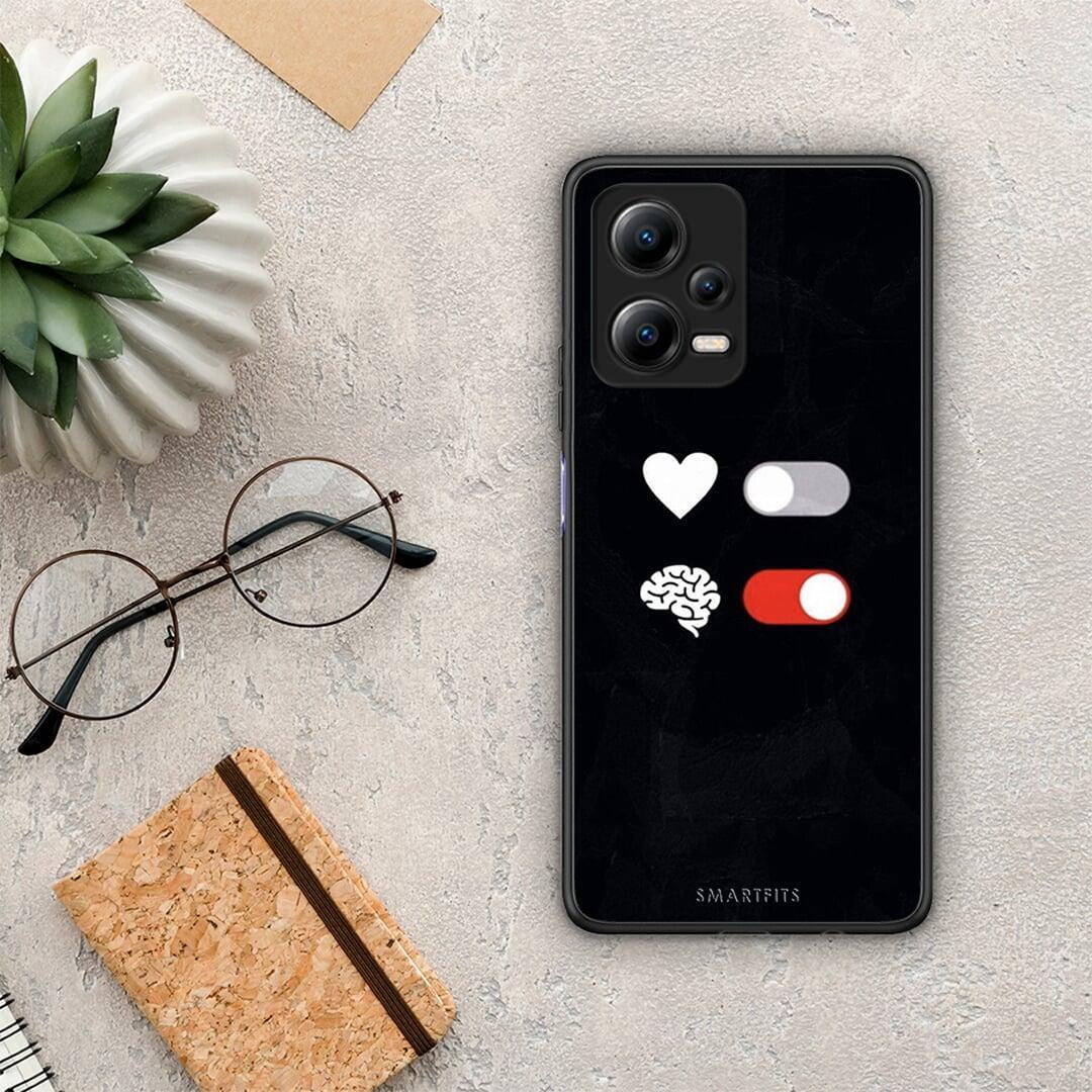 Θήκη Xiaomi Redmi Note 12 5G Heart Vs Brain από τη Smartfits με σχέδιο στο πίσω μέρος και μαύρο περίβλημα | Xiaomi Redmi Note 12 5G Heart Vs Brain Case with Colorful Back and Black Bezels