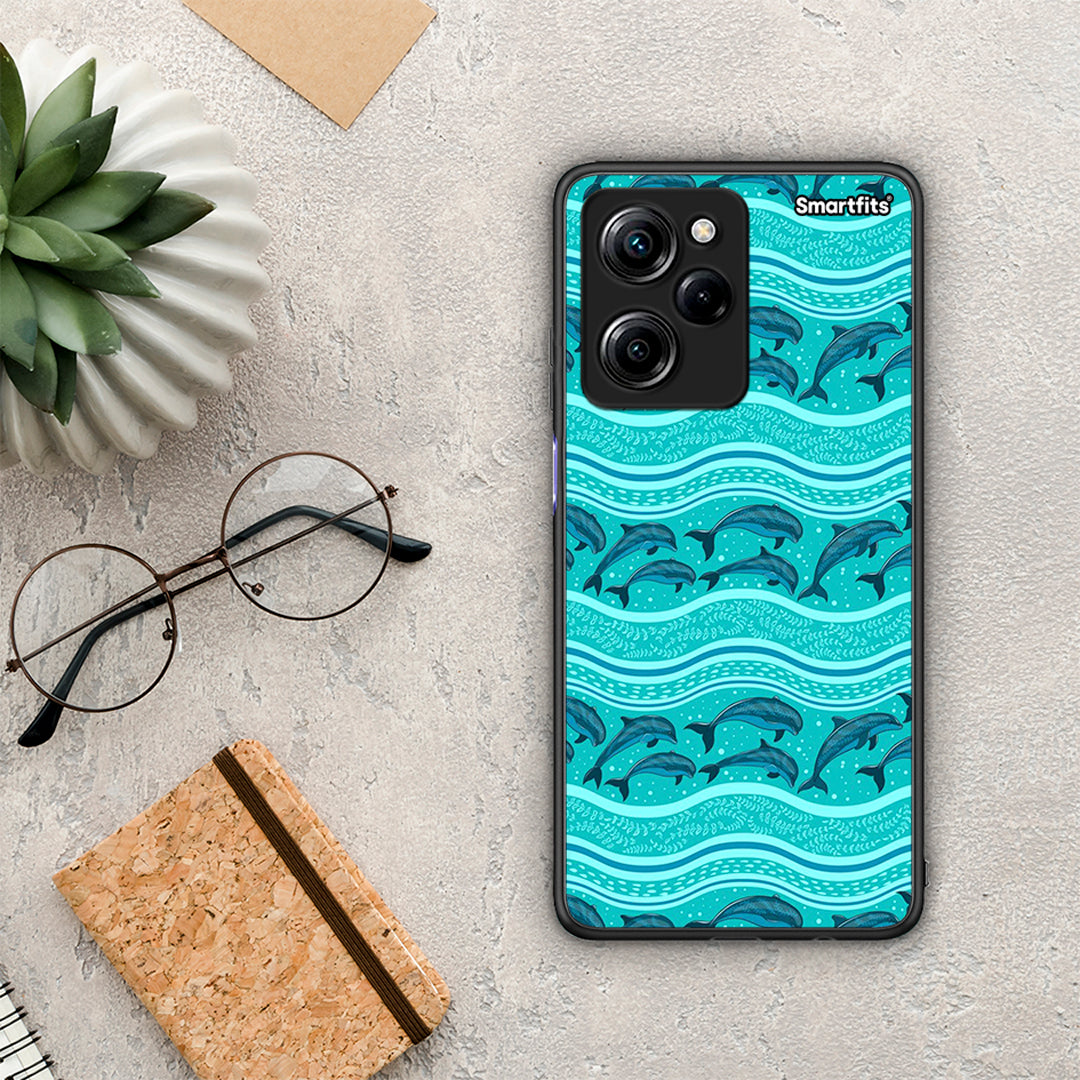 Θήκη Xiaomi Poco X5 Pro 5G Dual Swimming Dolphins από τη Smartfits με σχέδιο στο πίσω μέρος και μαύρο περίβλημα | Xiaomi Poco X5 Pro 5G Dual Swimming Dolphins Case with Colorful Back and Black Bezels
