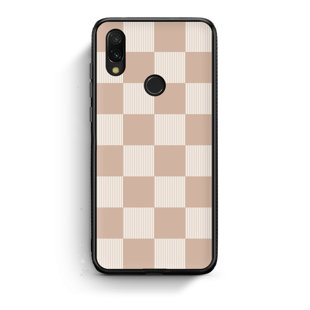 Θήκη Xiaomi Redmi 7 Latte and Cream Striped Checks από τη Smartfits με σχέδιο στο πίσω μέρος και μαύρο περίβλημα | Xiaomi Redmi 7 Latte and Cream Striped Checks case with colorful back and black bezels
