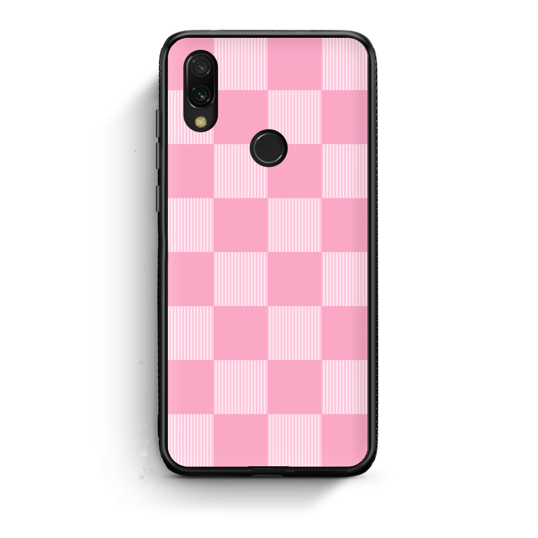 Θήκη Xiaomi Redmi 7 Pink and White Striped Checks από τη Smartfits με σχέδιο στο πίσω μέρος και μαύρο περίβλημα | Xiaomi Redmi 7 Pink and White Striped Checks case with colorful back and black bezels