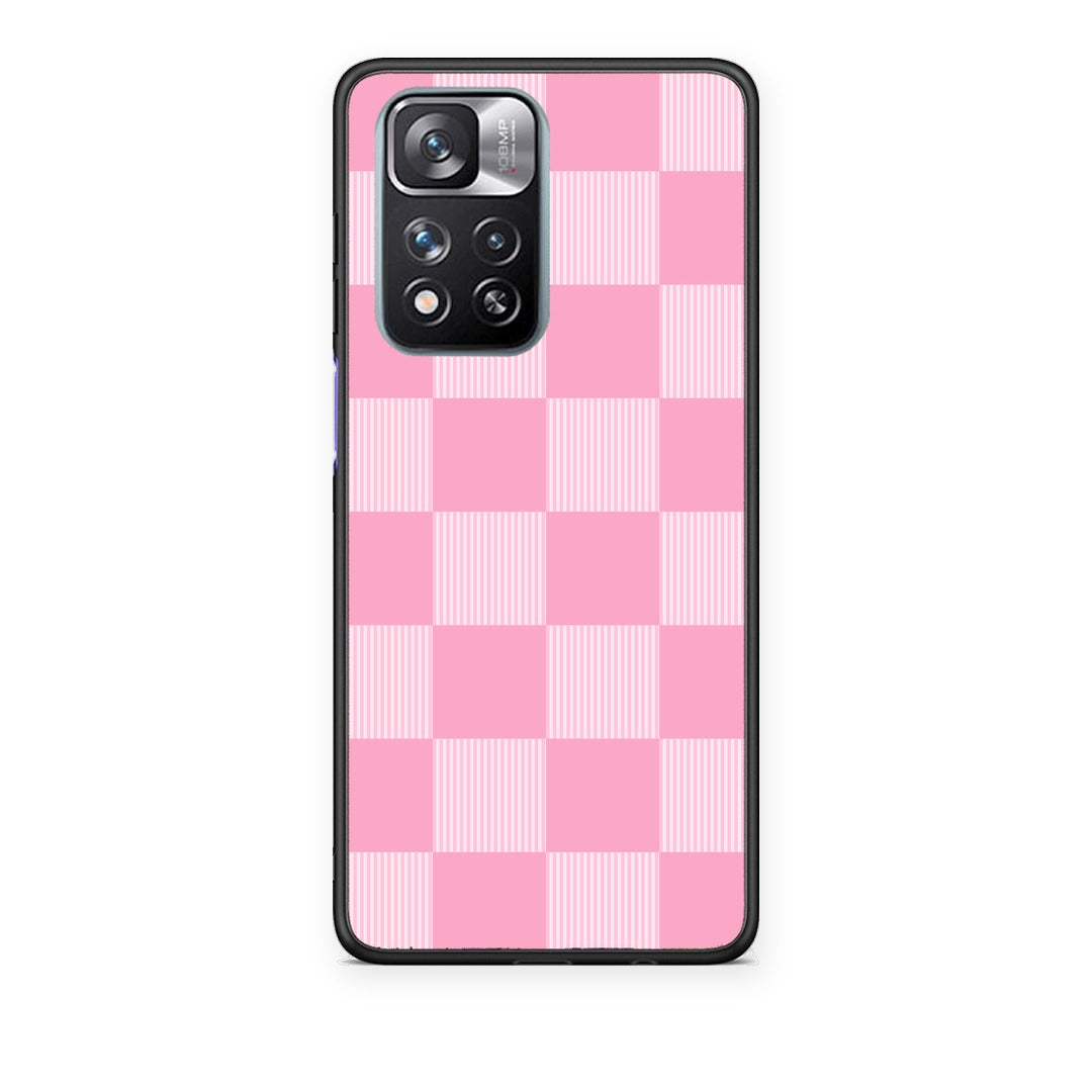 Θήκη Xiaomi Redmi Note 11 Pro+ 5G Pink and White Striped Checks από τη Smartfits με σχέδιο στο πίσω μέρος και μαύρο περίβλημα | Xiaomi Redmi Note 11 Pro+ 5G Pink and White Striped Checks case with colorful back and black bezels
