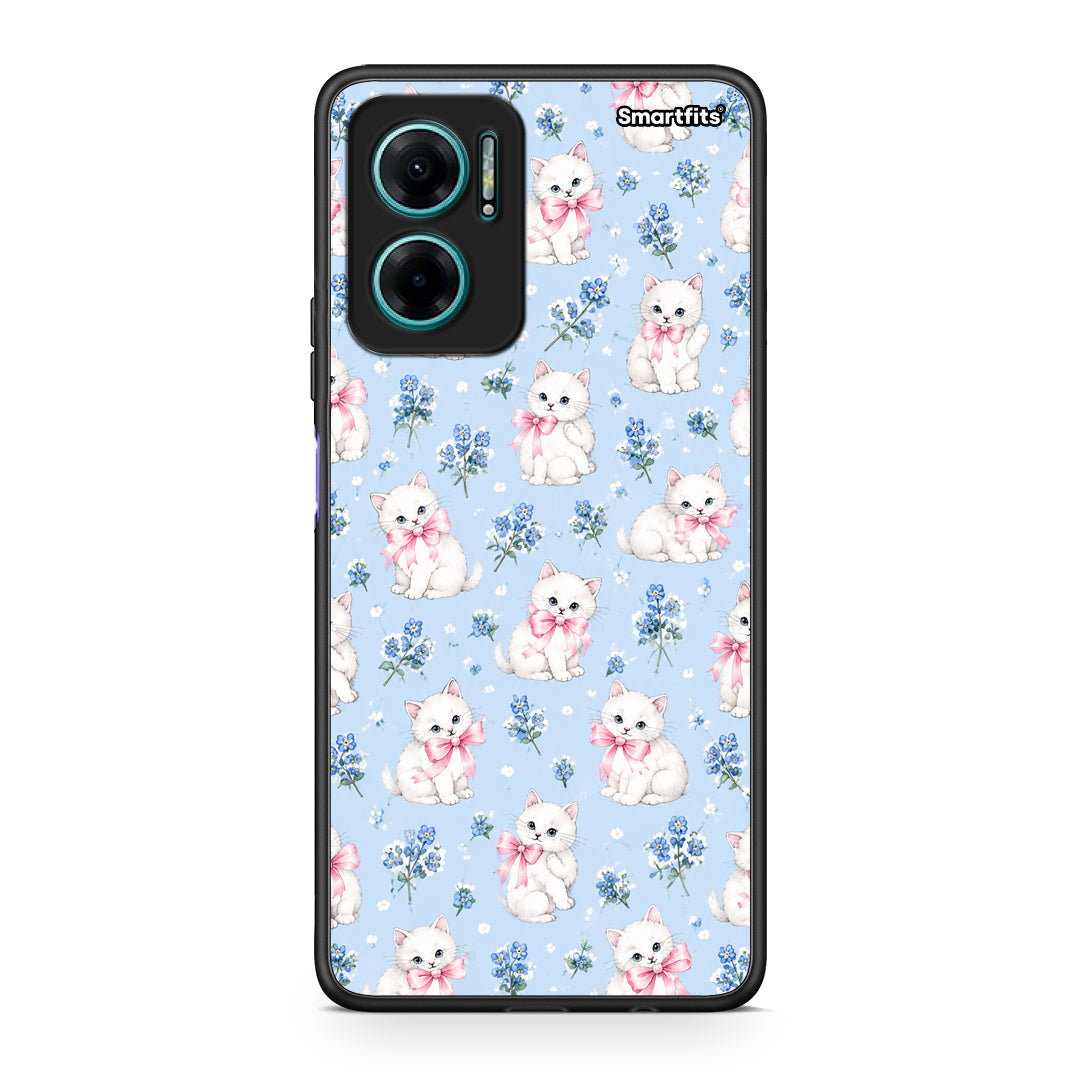 Θήκη Xiaomi Redmi Note 11E White Kittens and Blue Flowers Small από τη Smartfits με σχέδιο στο πίσω μέρος και μαύρο περίβλημα | Xiaomi Redmi Note 11E White Kittens and Blue Flowers Small case with colorful back and black bezels