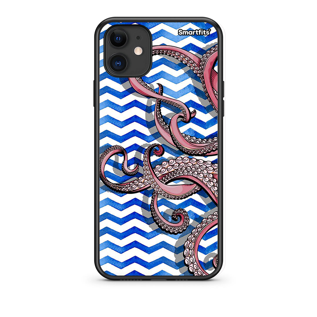 iPhone 11 Chevron Devilfish Θήκη από τη Smartfits με σχέδιο στο πίσω μέρος και μαύρο περίβλημα | Smartphone case with colorful back and black bezels by Smartfits