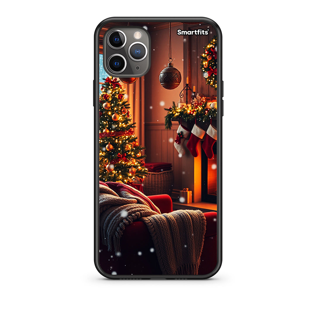 iPhone 11 Pro Max Home For Christmas Θήκη από τη Smartfits με σχέδιο στο πίσω μέρος και μαύρο περίβλημα | Smartphone case with colorful back and black bezels by Smartfits