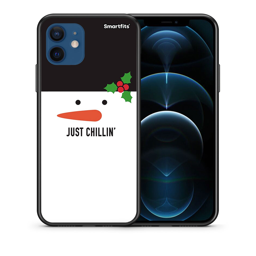 Θήκη iPhone 12 Christmas Chillin από τη Smartfits με σχέδιο στο πίσω μέρος και μαύρο περίβλημα | iPhone 12 Christmas Chillin case with colorful back and black bezels