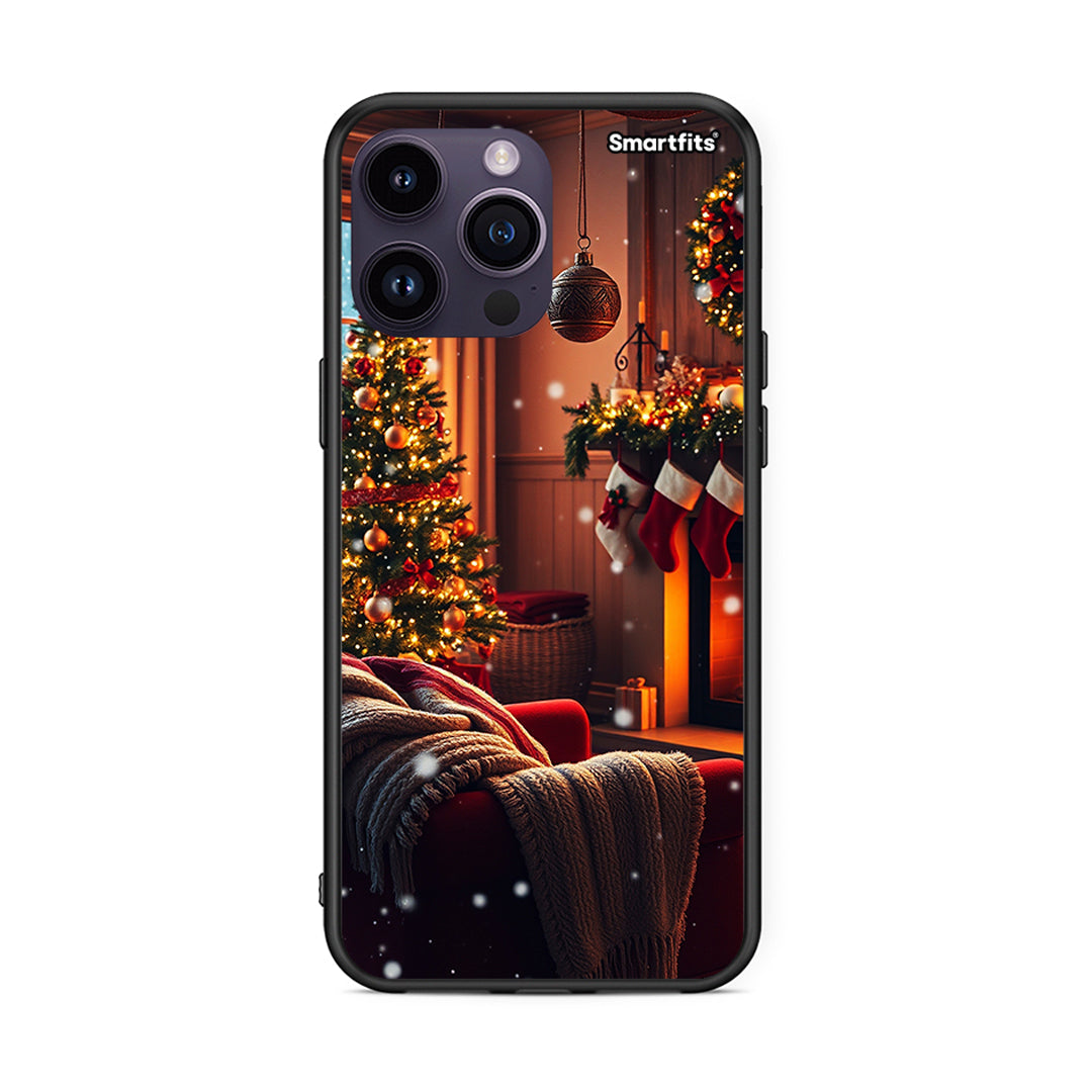 iPhone 14 Pro Home For Christmas θήκη από τη Smartfits με σχέδιο στο πίσω μέρος και μαύρο περίβλημα | Smartphone case with colorful back and black bezels by Smartfits