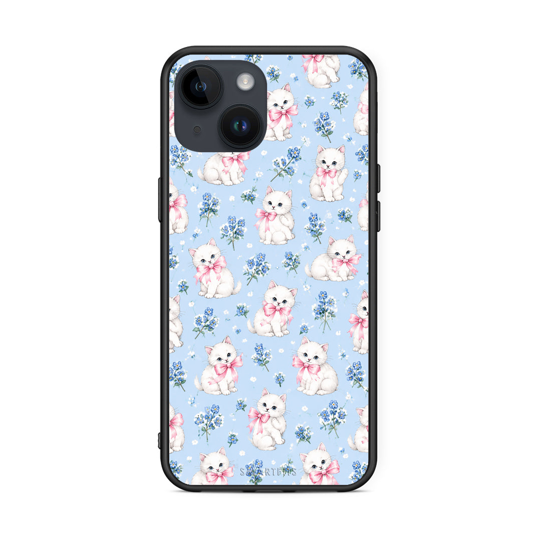 Θήκη iPhone 15 White Kittens and Blue Flowers Small από τη Smartfits με σχέδιο στο πίσω μέρος και μαύρο περίβλημα | iPhone 15 White Kittens and Blue Flowers Small case with colorful back and black bezels