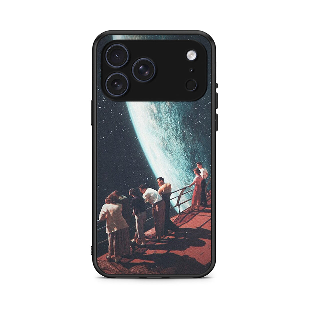 iPhone 17 Pro Surreal View θήκη από τη Smartfits με σχέδιο στο πίσω μέρος και μαύρο περίβλημα | Smartphone case with colorful back and black bezels by Smartfits