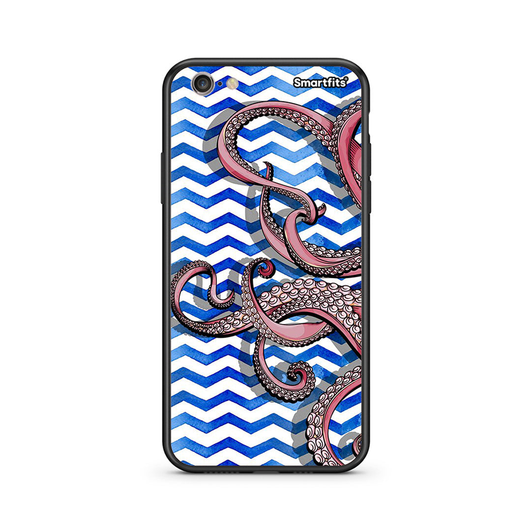 iPhone 7/8 Chevron Devilfish θήκη από τη Smartfits με σχέδιο στο πίσω μέρος και μαύρο περίβλημα | Smartphone case with colorful back and black bezels by Smartfits