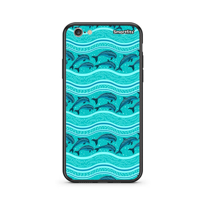 iPhone 7/8 Swimming Dolphins θήκη από τη Smartfits με σχέδιο στο πίσω μέρος και μαύρο περίβλημα | Smartphone case with colorful back and black bezels by Smartfits