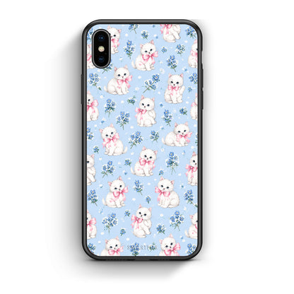 Θήκη iPhone Xs Max White Kittens and Blue Flowers Small από τη Smartfits με σχέδιο στο πίσω μέρος και μαύρο περίβλημα | iPhone Xs Max White Kittens and Blue Flowers Small case with colorful back and black bezels