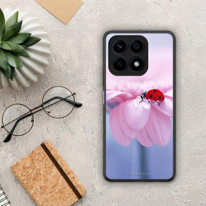 Θήκη Honor X8a Ladybug Flower από τη Smartfits με σχέδιο στο πίσω μέρος και μαύρο περίβλημα | Honor X8a Ladybug Flower Case with Colorful Back and Black Bezels