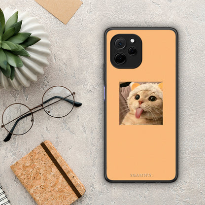 Θήκη Huawei Nova Y61 Cat Tongue από τη Smartfits με σχέδιο στο πίσω μέρος και μαύρο περίβλημα | Huawei Nova Y61 Cat Tongue Case with Colorful Back and Black Bezels