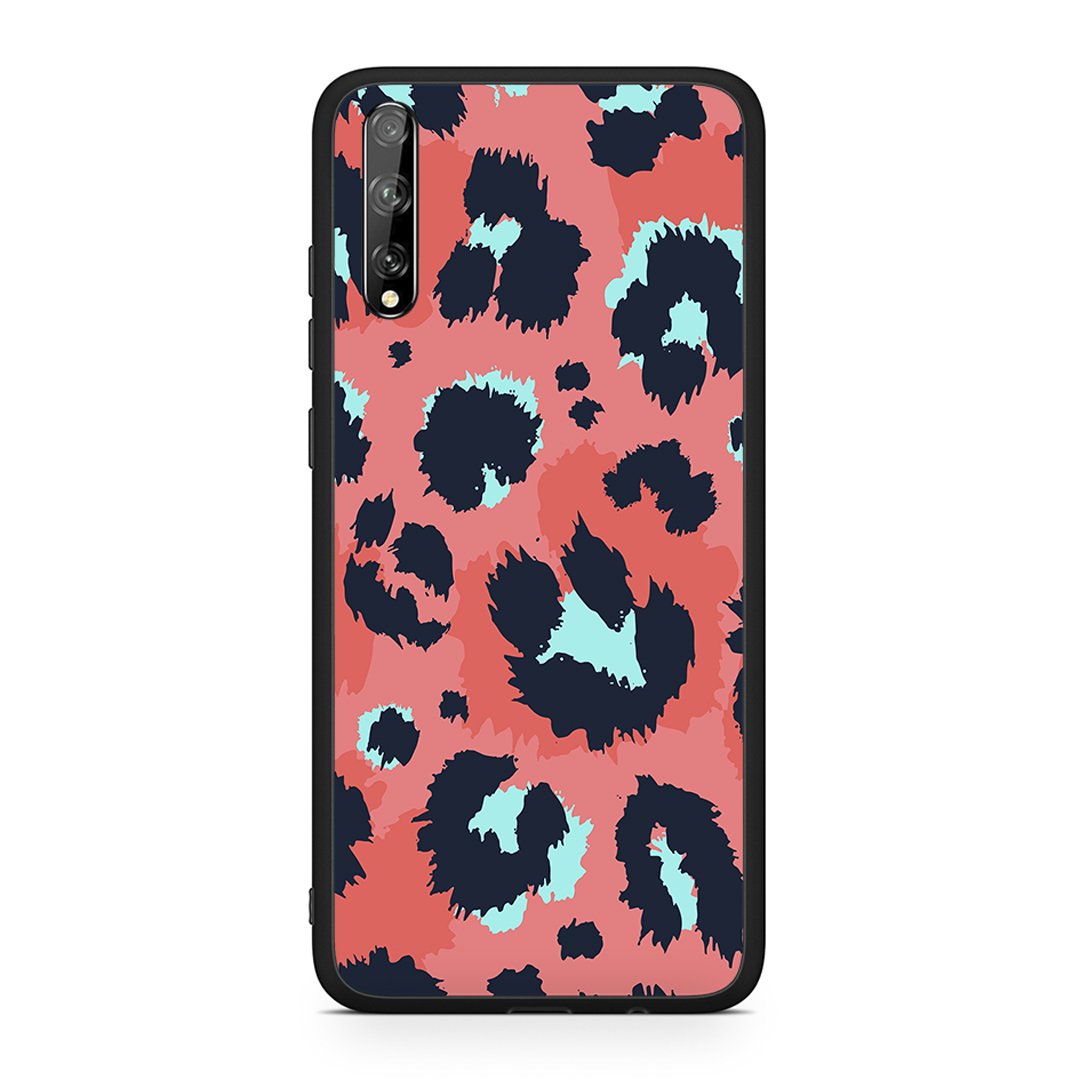 Huawei P Smart S Pink Leopard Animal θήκη από τη Smartfits με σχέδιο στο πίσω μέρος και μαύρο περίβλημα | Smartphone case with colorful back and black bezels by Smartfits