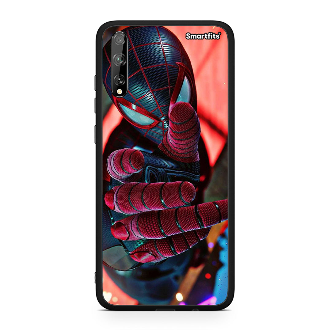 Huawei P Smart S Spider Hand Θήκη από τη Smartfits με σχέδιο στο πίσω μέρος και μαύρο περίβλημα | Smartphone case with colorful back and black bezels by Smartfits
