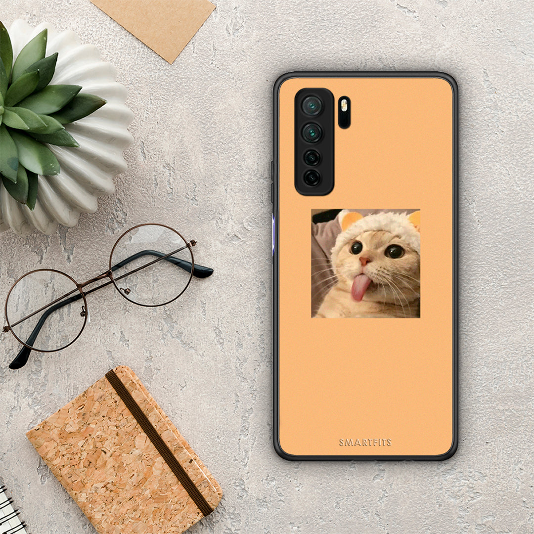 Θήκη Huawei P40 Lite 5G Cat Tongue από τη Smartfits με σχέδιο στο πίσω μέρος και μαύρο περίβλημα | Huawei P40 Lite 5G Cat Tongue Case with Colorful Back and Black Bezels