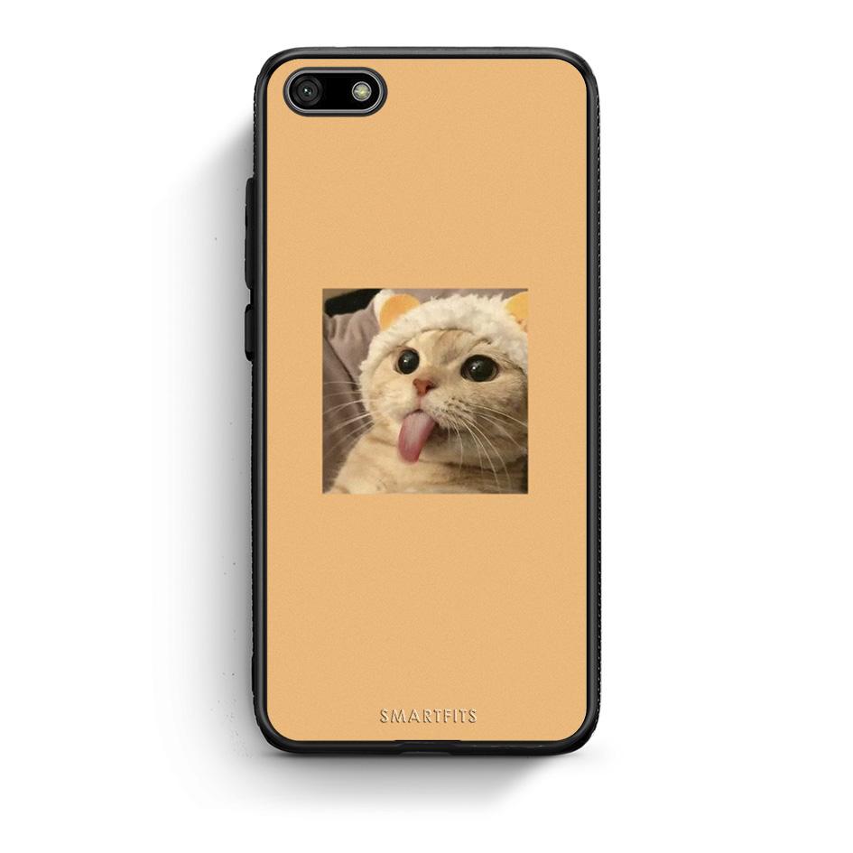 Huawei Y5 2018 Cat Tongue θήκη από τη Smartfits με σχέδιο στο πίσω μέρος και μαύρο περίβλημα | Smartphone case with colorful back and black bezels by Smartfits