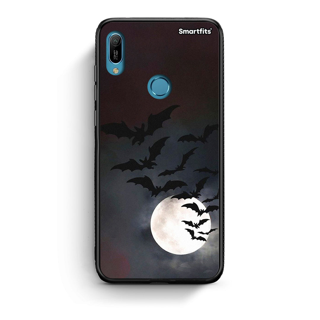 Huawei Y6 2019 Halloween Bat Night Θήκη από τη Smartfits με σχέδιο στο πίσω μέρος και μαύρο περίβλημα | Smartphone case with colorful back and black bezels by Smartfits