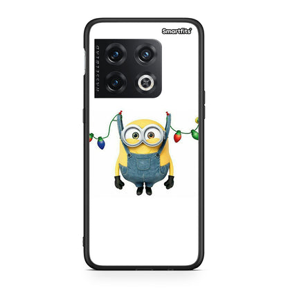 OnePlus 10 Pro Xmas Minion Lights θήκη από τη Smartfits με σχέδιο στο πίσω μέρος και μαύρο περίβλημα | Smartphone case with colorful back and black bezels by Smartfits
