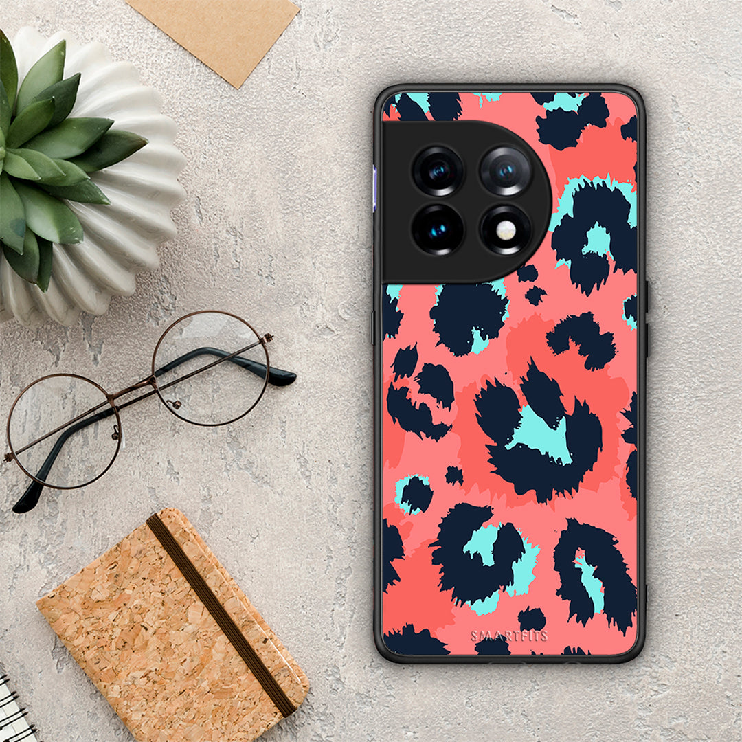 Θήκη OnePlus 11R / ACE 2 5G Animal Pink Leopard από τη Smartfits με σχέδιο στο πίσω μέρος και μαύρο περίβλημα | OnePlus 11R / ACE 2 5G Animal Pink Leopard Case with Colorful Back and Black Bezels