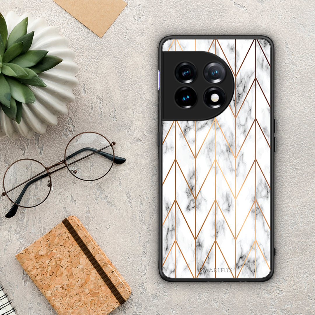 Θήκη OnePlus 11 5G Marble Gold Geometric από τη Smartfits με σχέδιο στο πίσω μέρος και μαύρο περίβλημα | OnePlus 11 5G Marble Gold Geometric Case with Colorful Back and Black Bezels