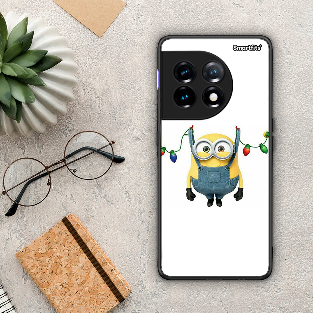 Θήκη OnePlus 11 5G Xmas Minion Lights από τη Smartfits με σχέδιο στο πίσω μέρος και μαύρο περίβλημα | OnePlus 11 5G Xmas Minion Lights Case with Colorful Back and Black Bezels