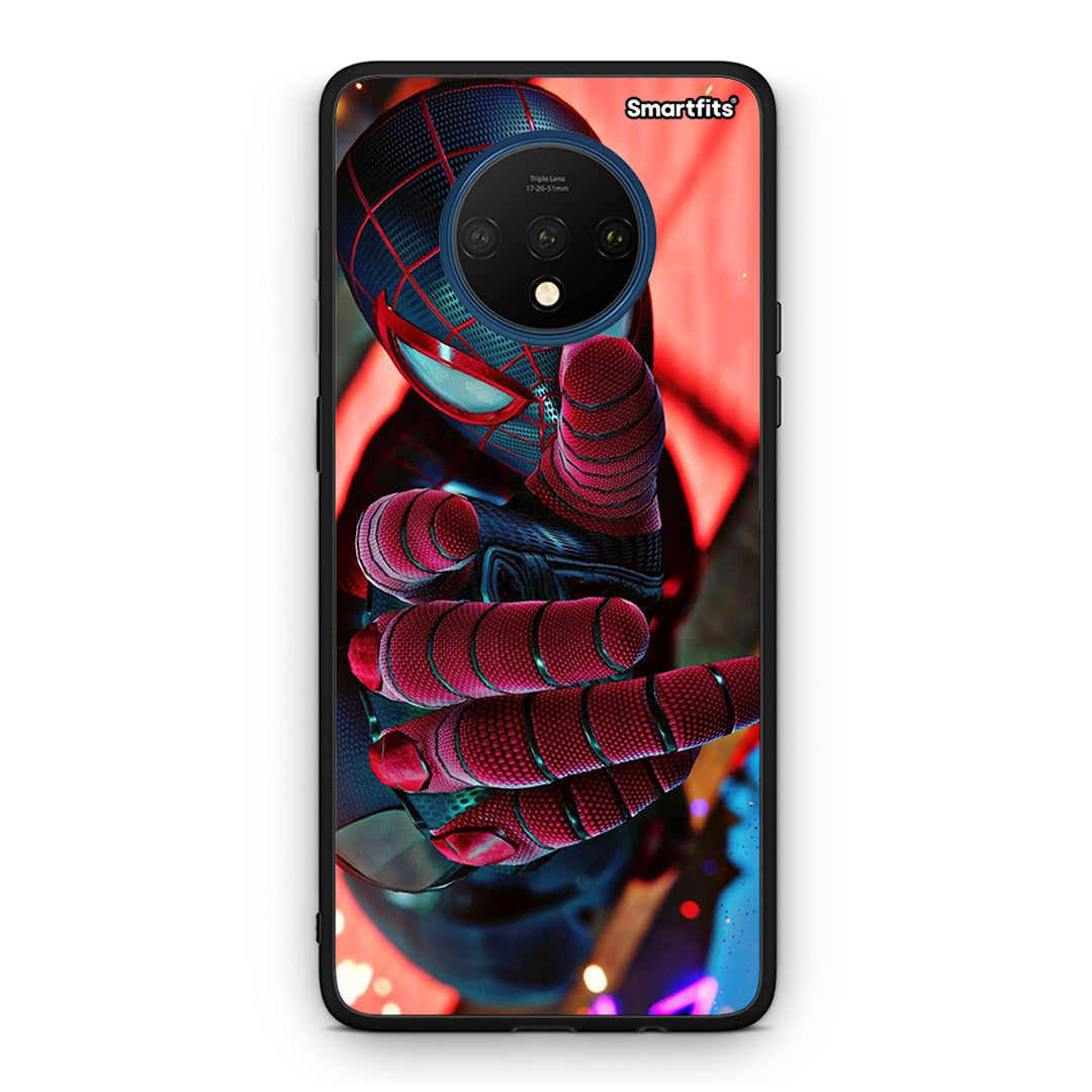 OnePlus 7T Spider Hand Θήκη από τη Smartfits με σχέδιο στο πίσω μέρος και μαύρο περίβλημα | Smartphone case with colorful back and black bezels by Smartfits