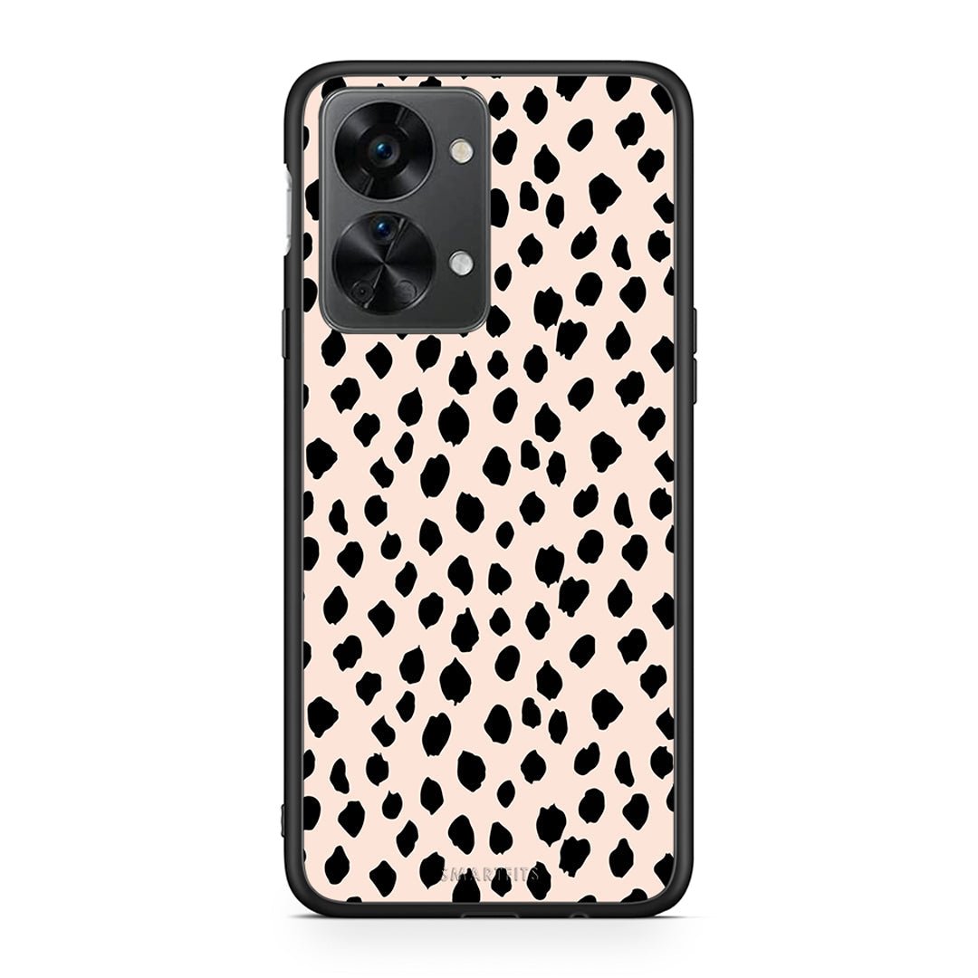 OnePlus Nord 2T New Polka Dots θήκη από τη Smartfits με σχέδιο στο πίσω μέρος και μαύρο περίβλημα | Smartphone case with colorful back and black bezels by Smartfits